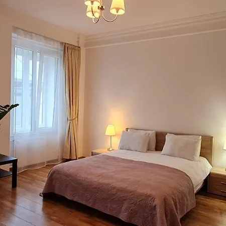 Rehouse, Sv.ignoto 16, 2 Bedroom فيلنيوس